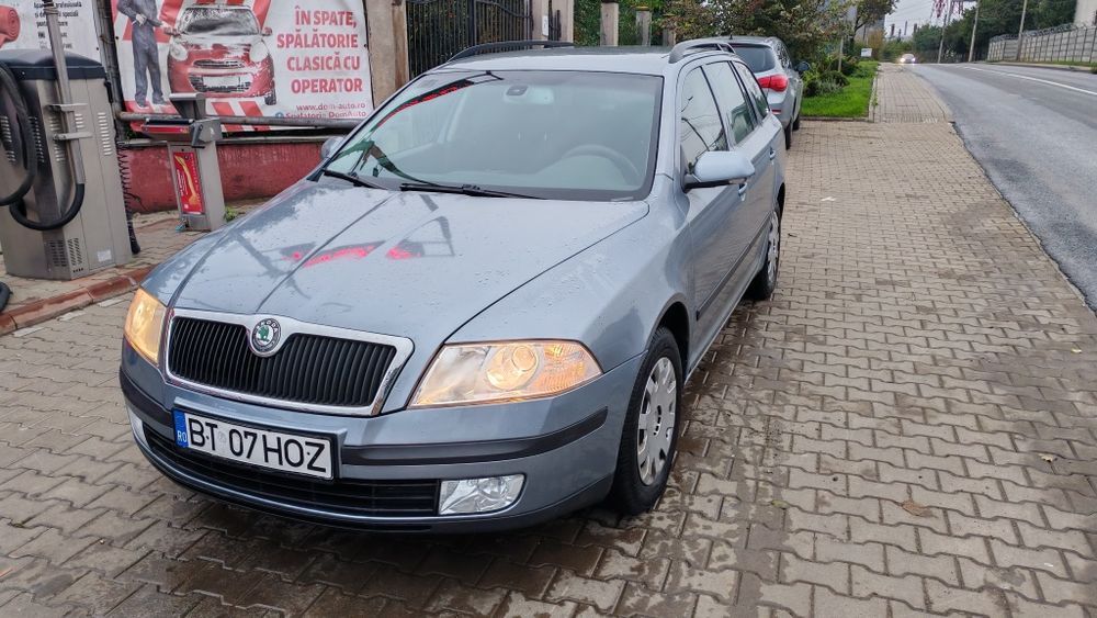 Vând Skoda Octavia