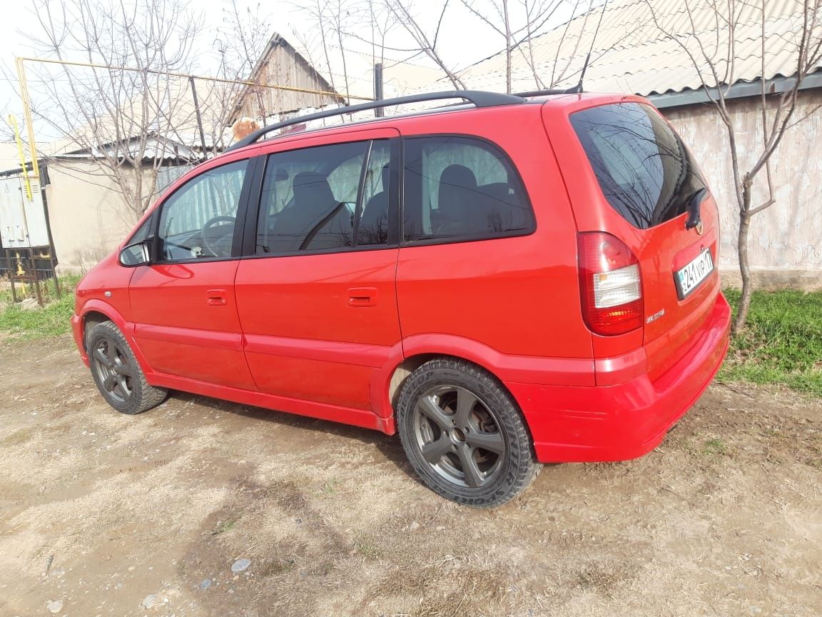 Opel zafira 2004г рестайлинг