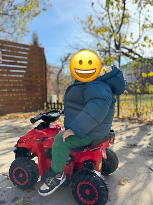 Atv electric cu muzica si lumini scaun confortabil varsta 3/5 ani