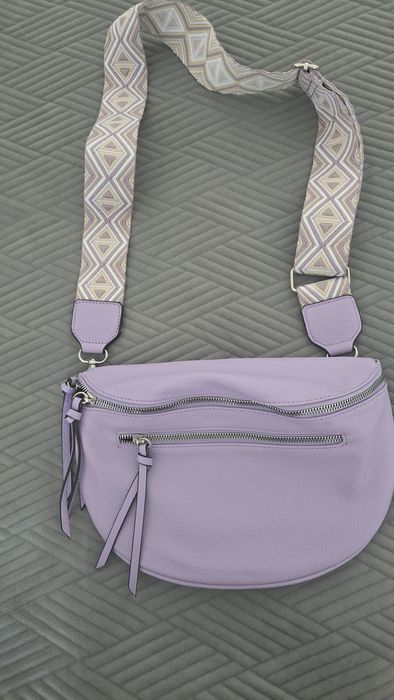 Geantă damă mov nouă