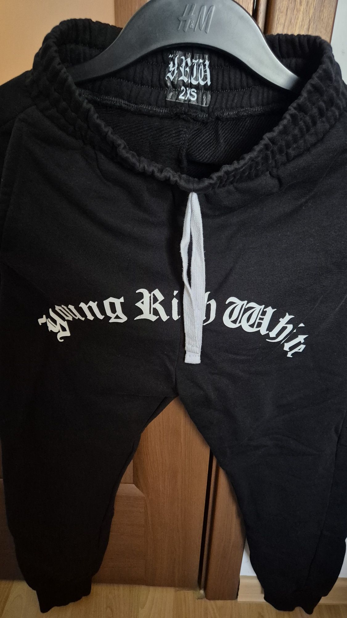 Trening Young Rich White