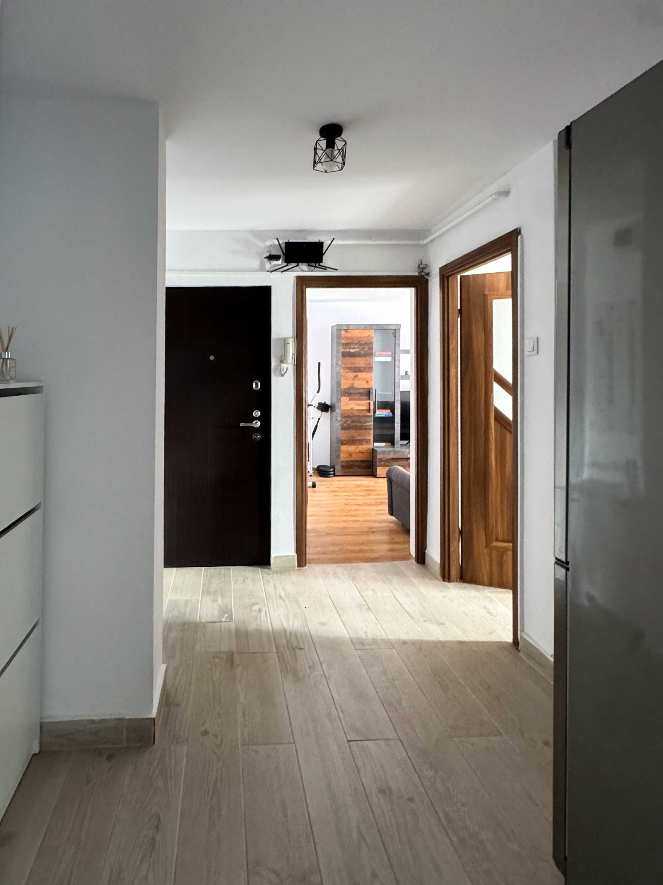 Apartament Modern 2 Camere – Târgoviște, M12, Complet Mobilat