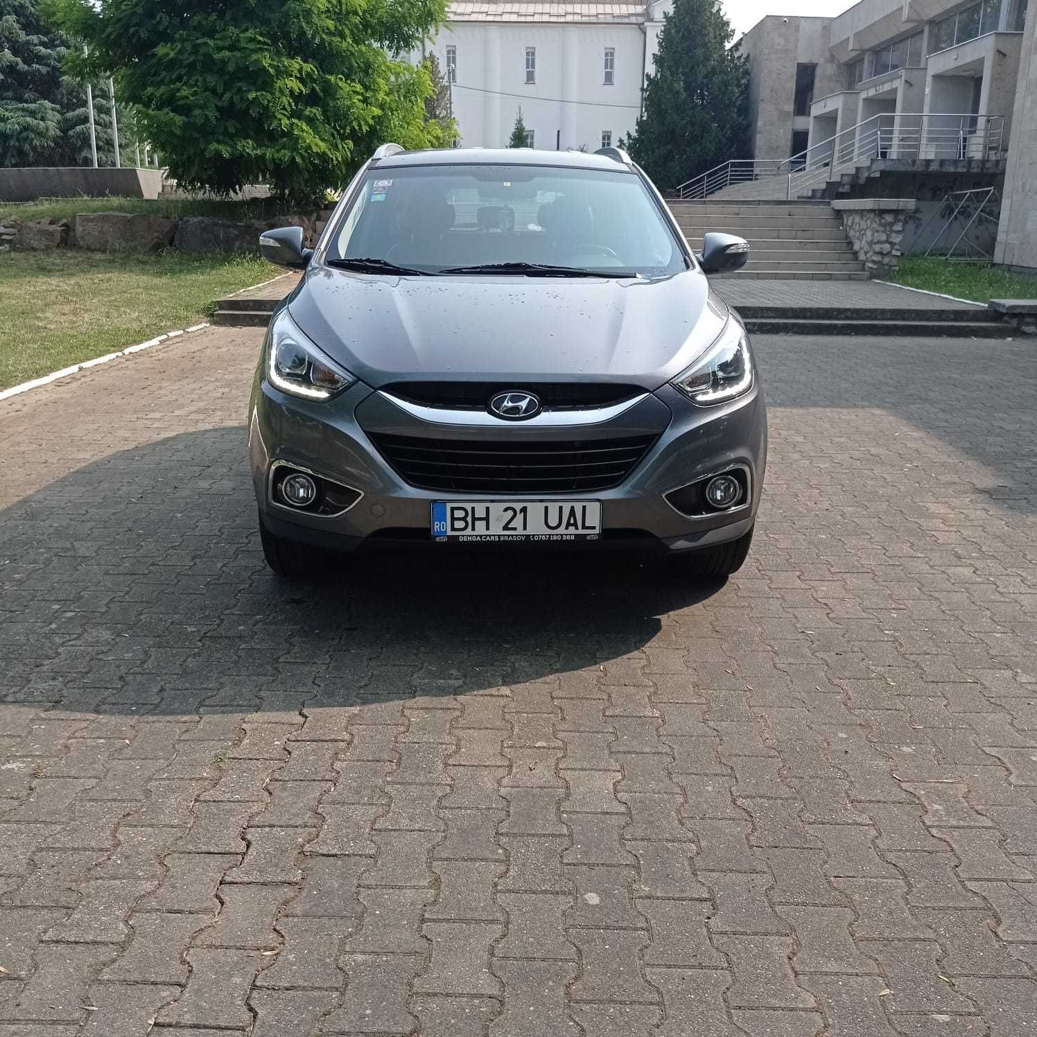 Hyundai IX 35, 2.0 Diesel 136 Cp, Automat, 4X4, An fabricatie 2015