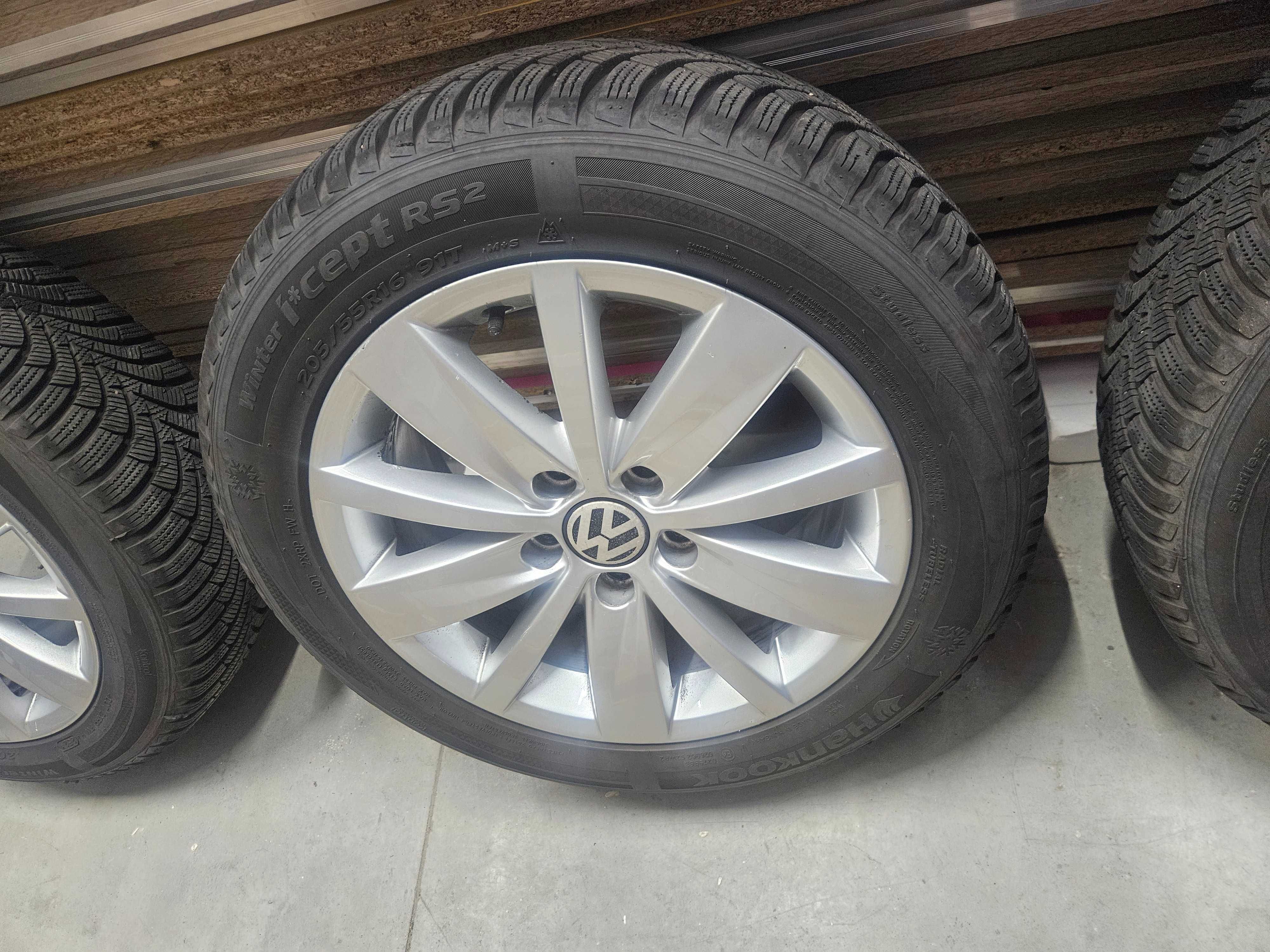 Set complet jante iarna VW R16 model PERUGIA anvelope Hankook 7mm