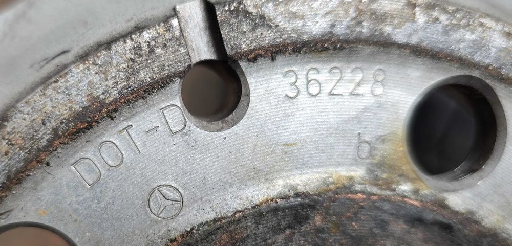 Джанти 16" със зимни гуми за Мерцедес Е класа W212/C класа W204