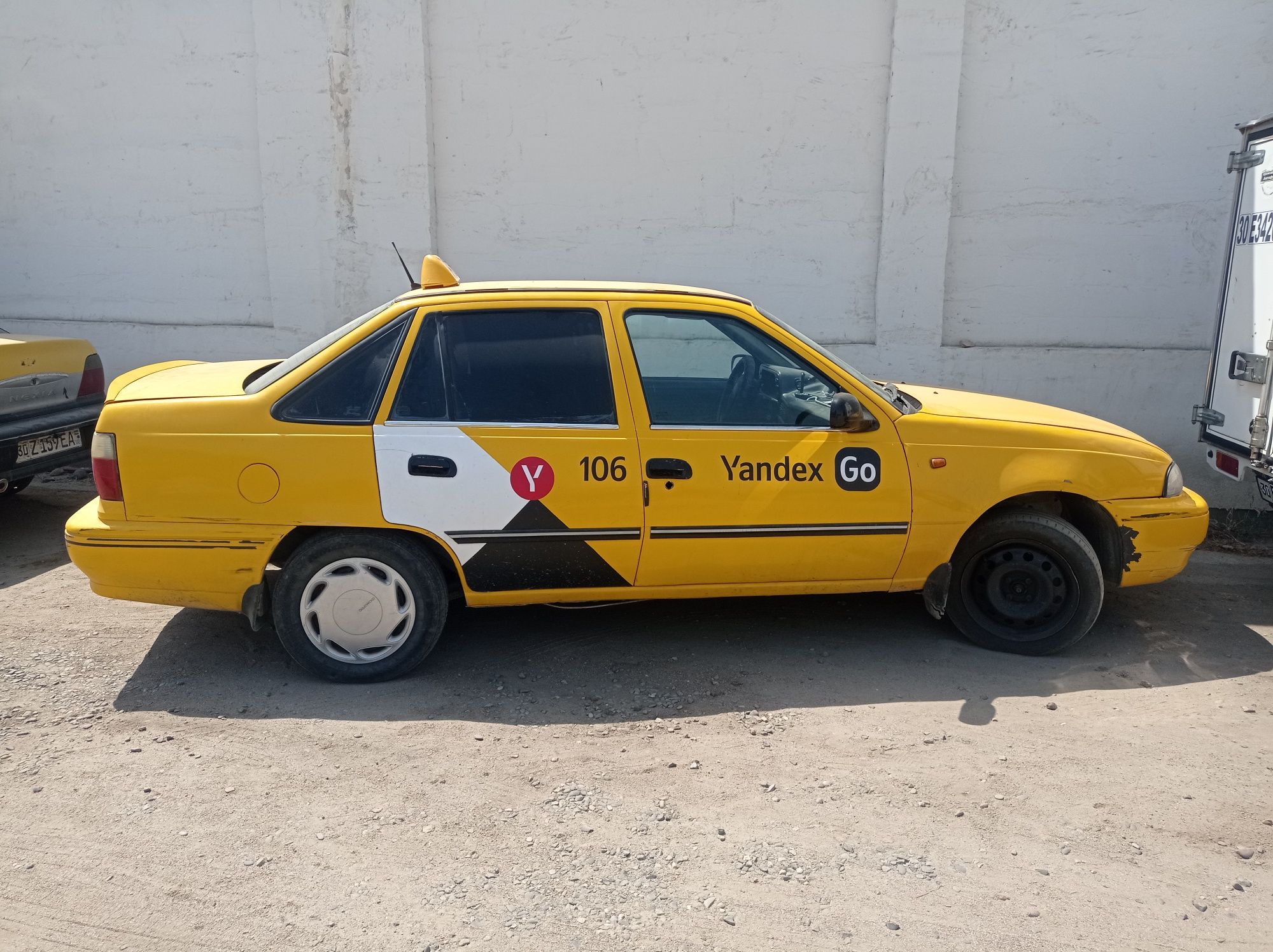 Нексия1 сотилади  2.500$