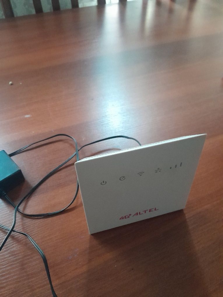 Модем Алтел 4G с сим картой