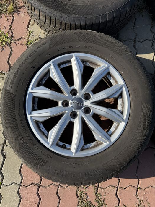 Vand set Jante+cauciucuri Audi Q5, Q3 / 235.65.17 M+S