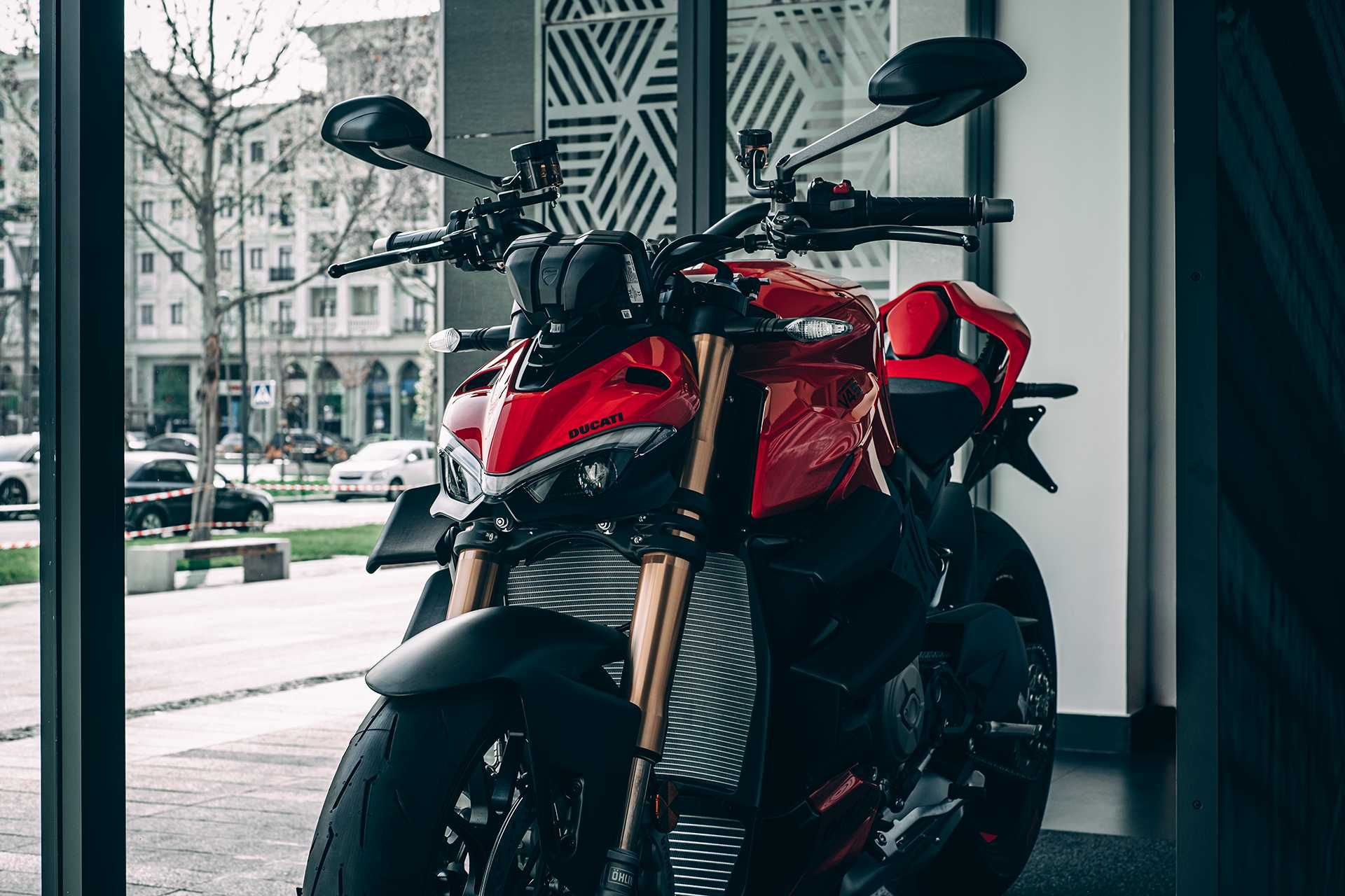 Мотоцикл Ducati Streetfighter V4S Red (2024)