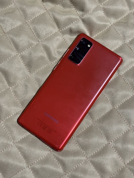 Samsung S20 FE 128 gb Ram 6 идеялное