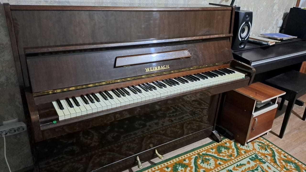 Пианино Вайнбах (weinbach) в отличном состоянии