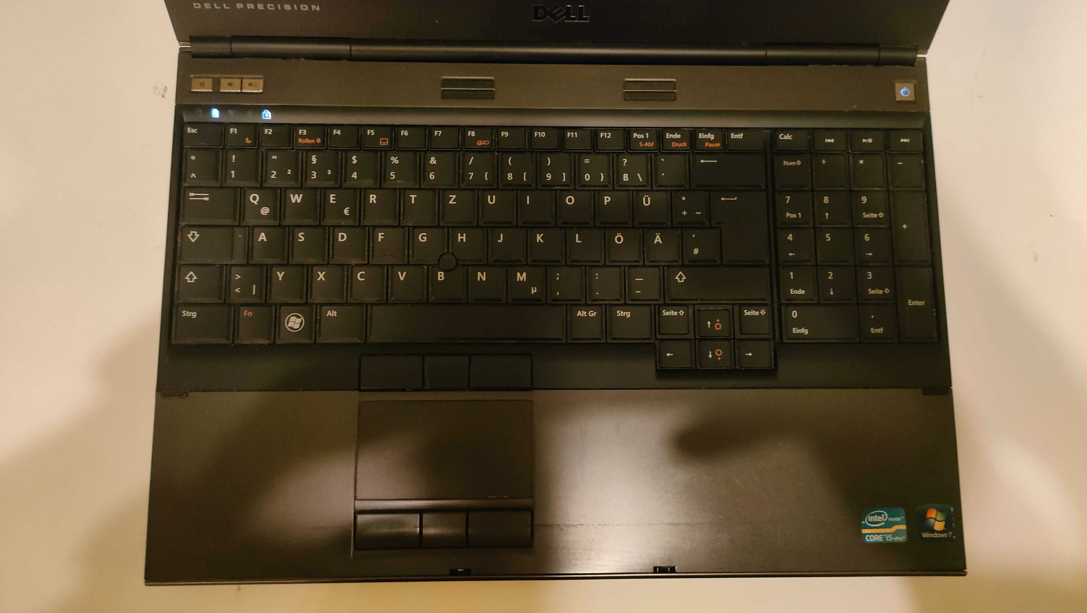 Лаптоп dell precision m4600 i5/ 8gb/ 500gb/FHD