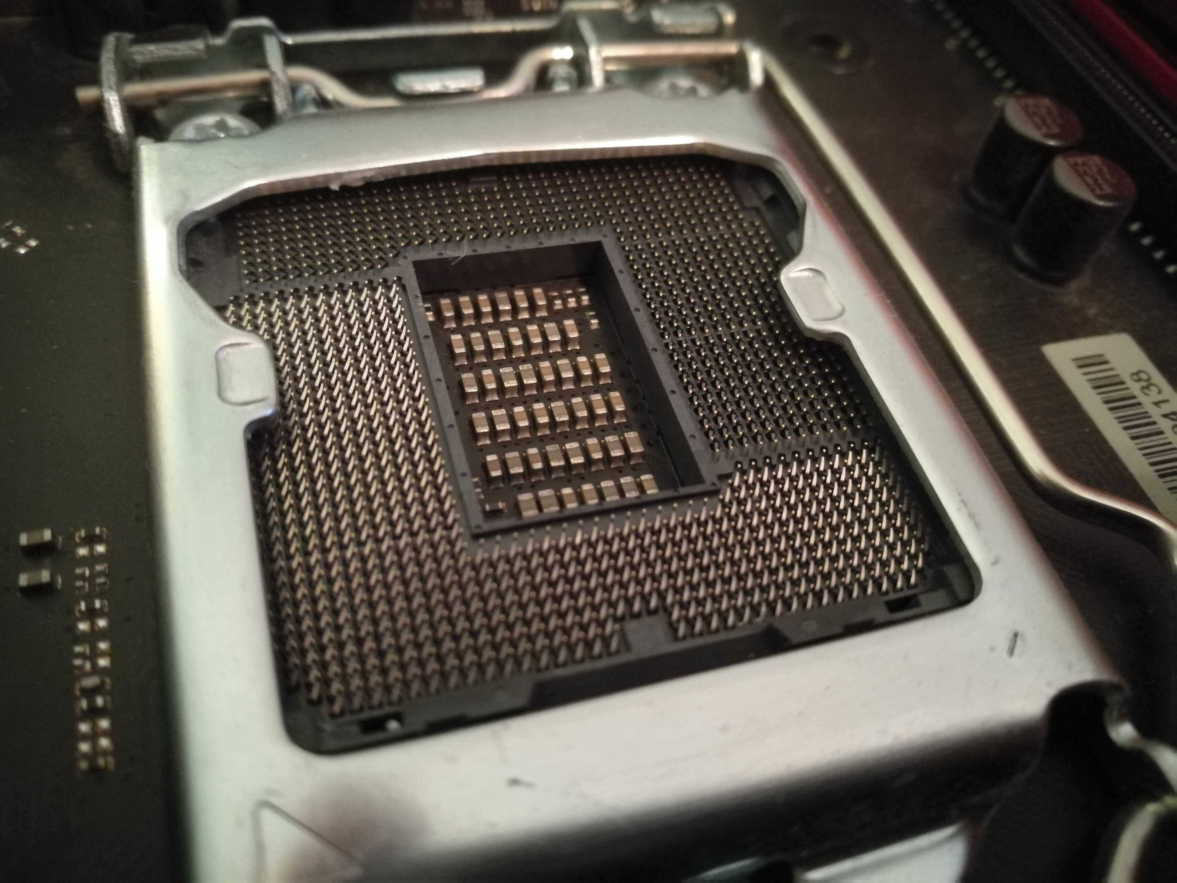 Intel процесор CPU i7-7700k, дъно Asrock z270 K4