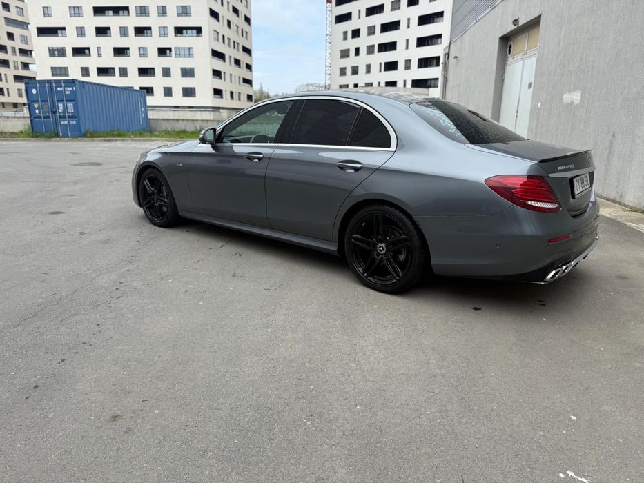 Mercedes-benz E220D 9-G Tronic