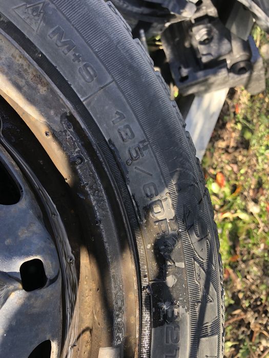 Roti iarna tabla originale Vw Polo Skoda fabia 185 60 14 iarna tabla