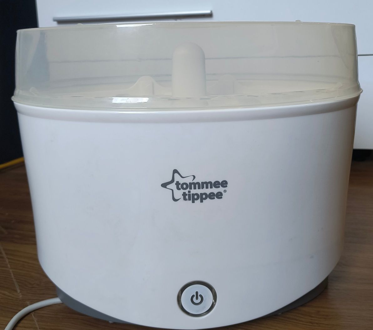Стерилизатор Tommee Tippee