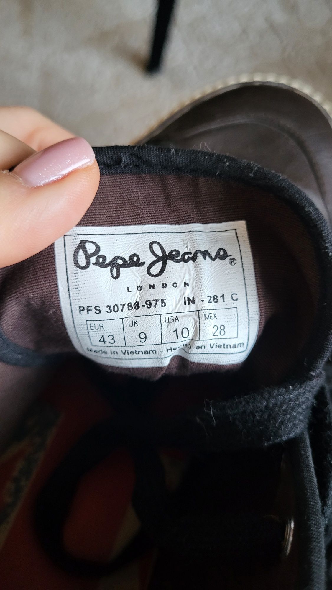 ПОДАРЯВАМ!!! Мъжки кецове 43 номер, Pepe jeans