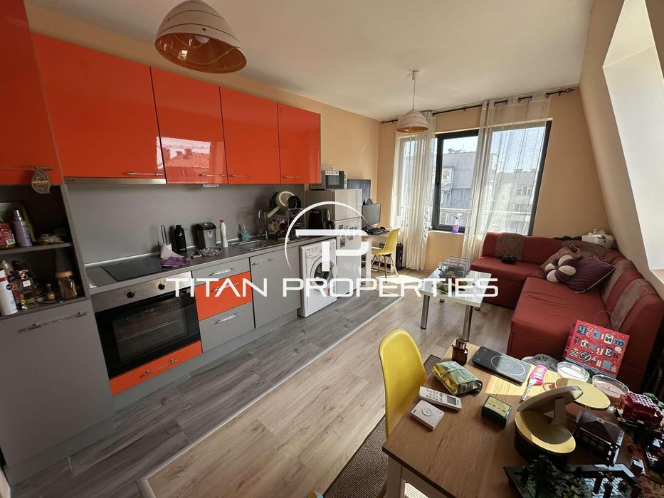 Двустаен апартамент, под наем, Център