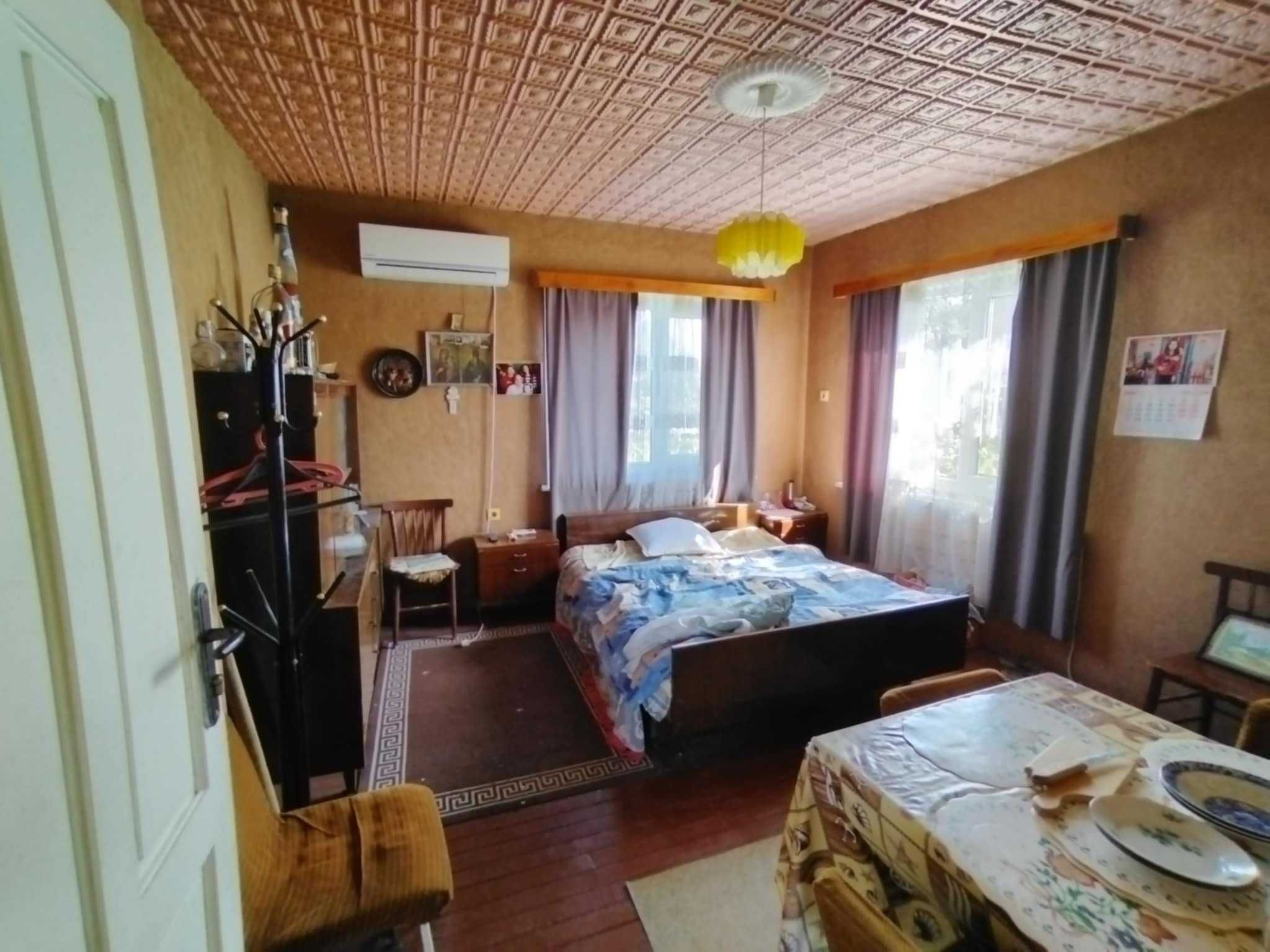 Продава къща в с.Драгор 1 км от Пазарджик