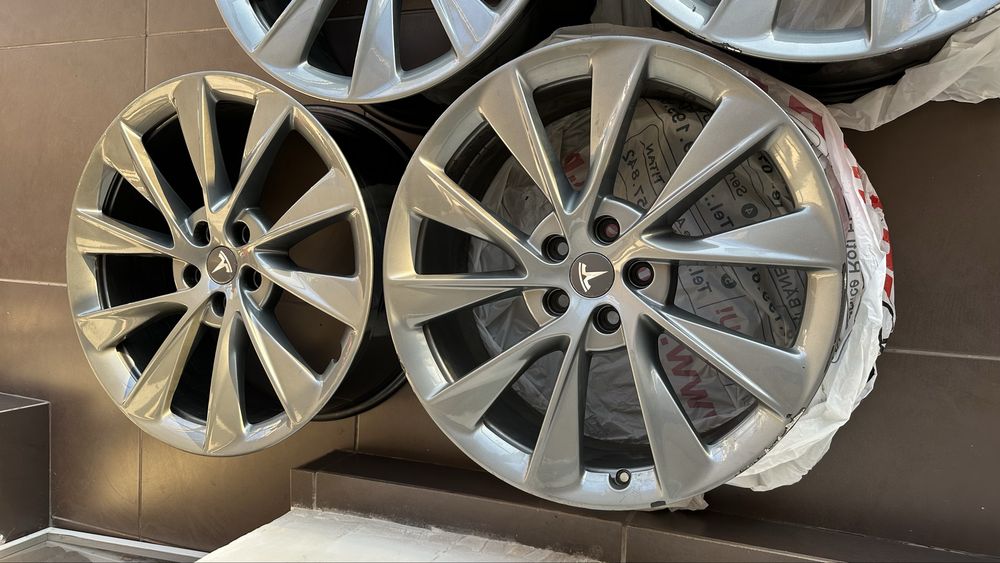 Set 4 jante originale Tesla Model S – 21” Turbine Grey