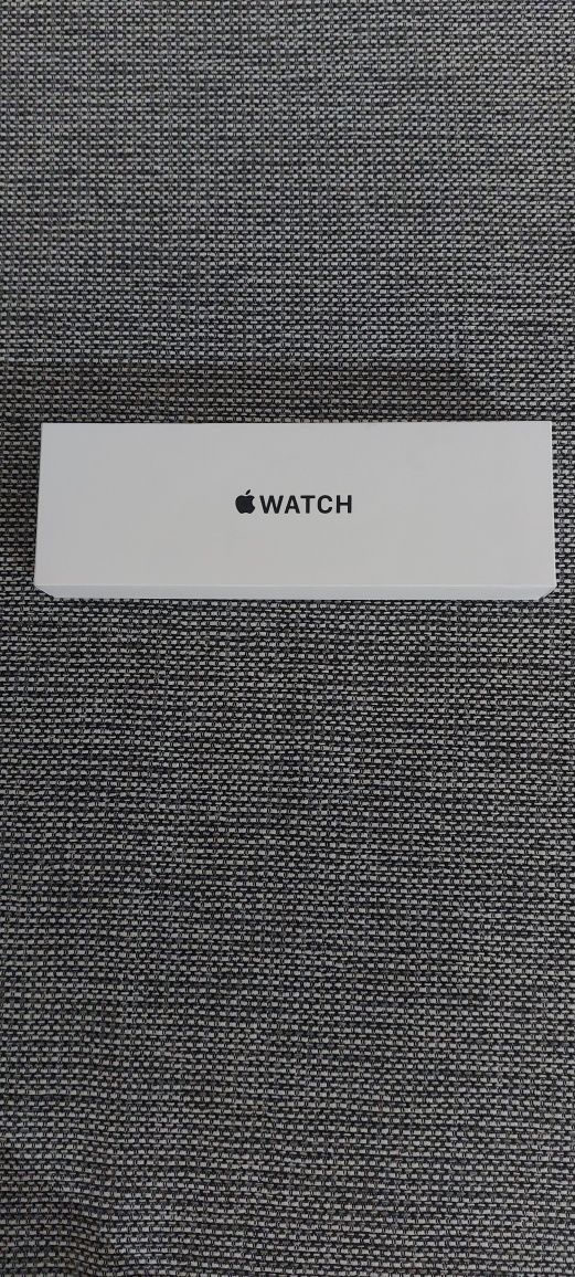 Apple Watch SE (2024), GPS, Carcasa Midnight Aluminium 40mm, Midnight