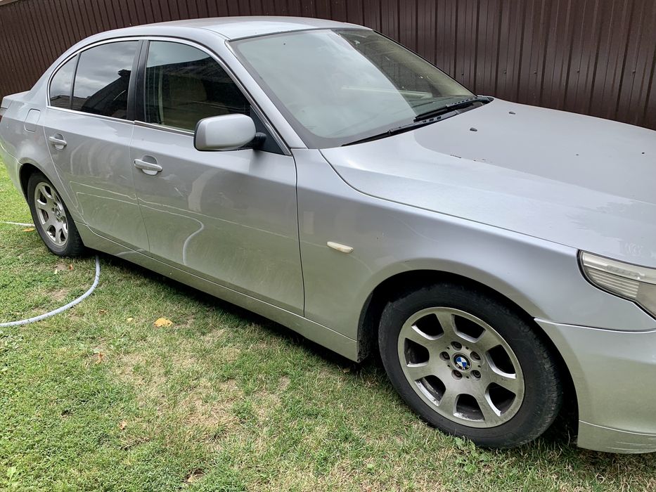 Dezmembrez bmw 525d e60