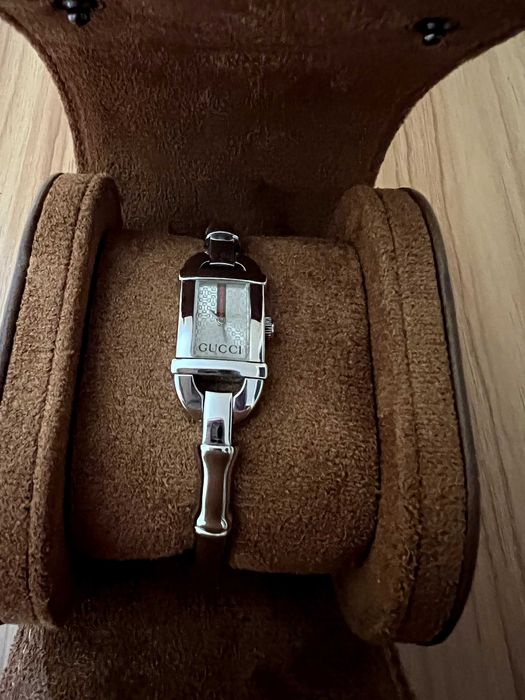 дамски часовник Gucci