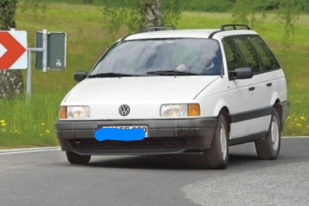 Продава се Volkswagen Past 2 1.8 бензин