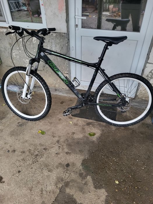 Vând bicicleta carera an stare excelenta frâne hidraulice
