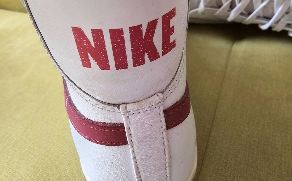 NIKE Blazer Mid 77 оригинални кецове маратонки 44.5
