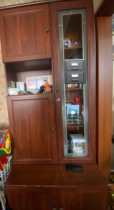 Продам шкаф