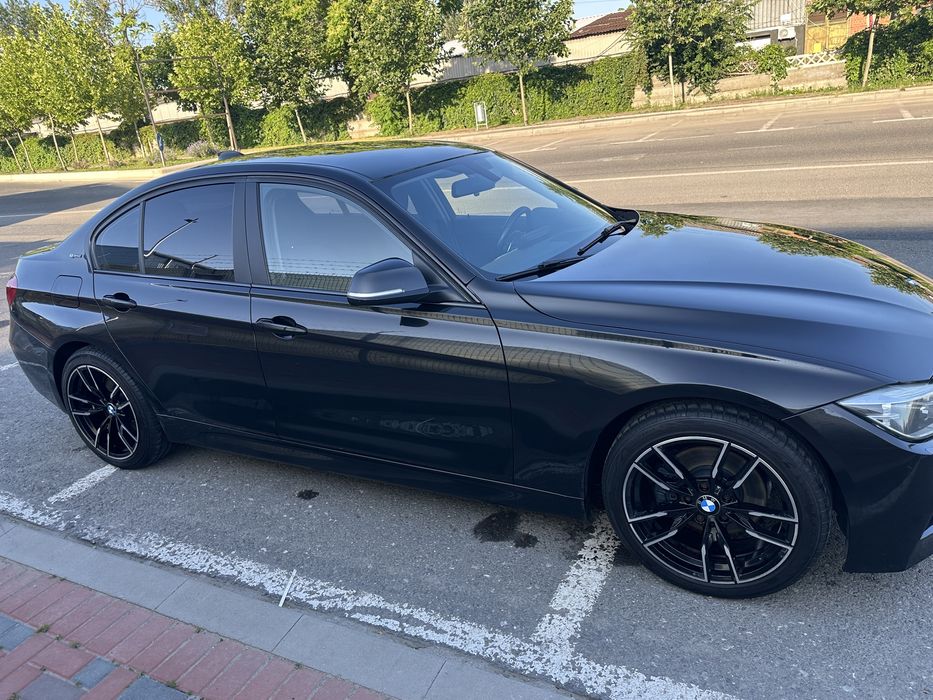 BMW 330e iperformance