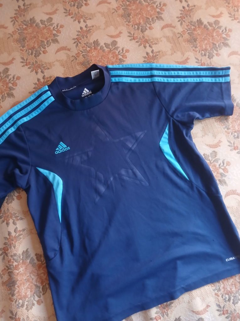 Оригинален сет Adidas.