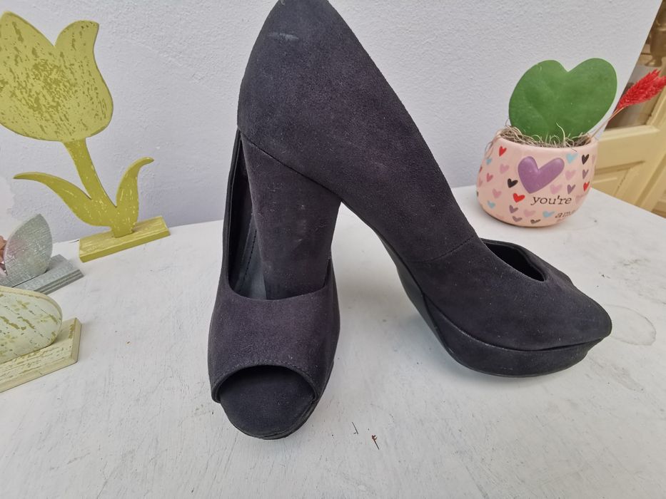 Pantofi eleganți H&M cu platformă