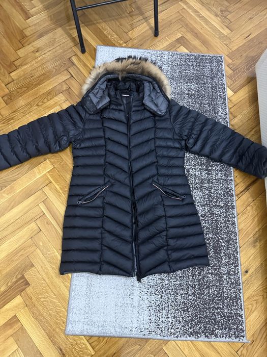 Geaca dama Moncler in stare buna