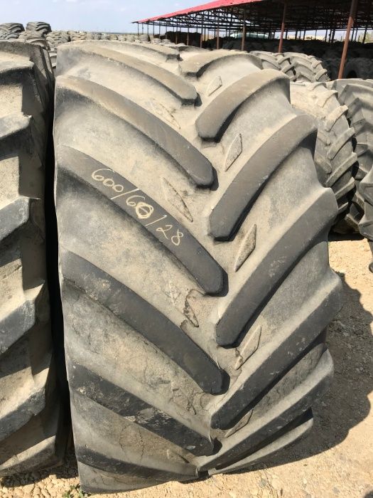 600/60r28 michelin