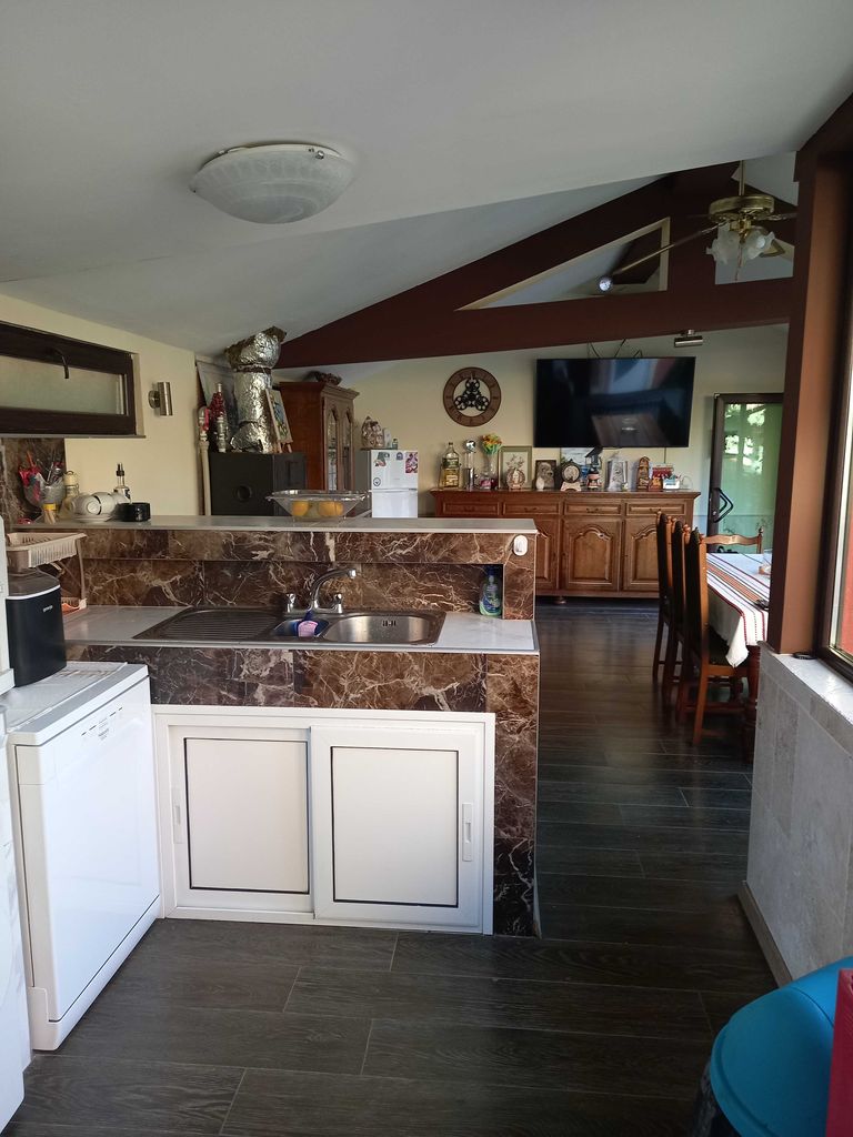 Продава се Къща в с. Кранево, Област Добрич - 364 кв.м за 770 €/кв.м - Снимка #21