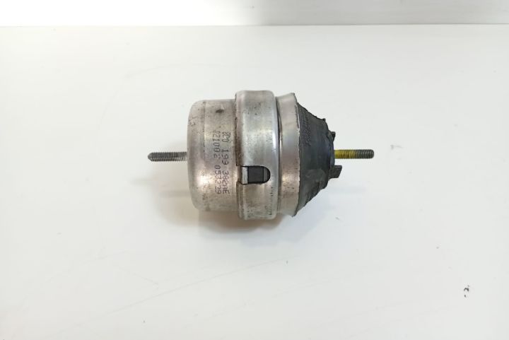 Suport tampon motor 8E0199382AE Audi A4 B7 seria