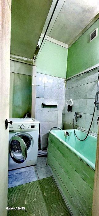 Chilonzorda 2 xonali uy sotiladi