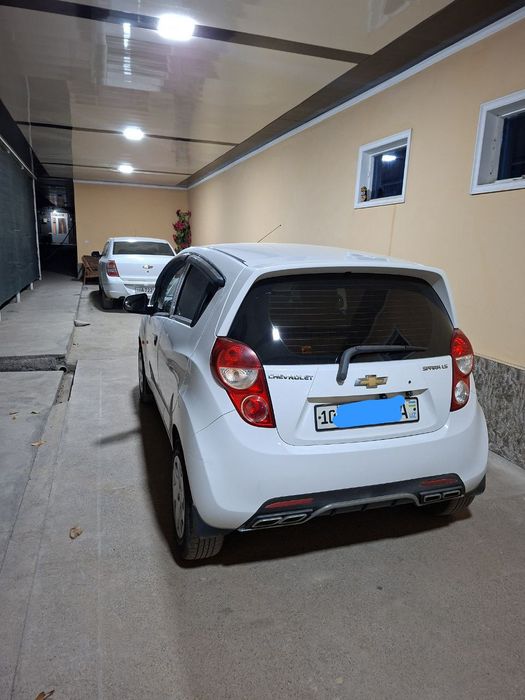 Спарк 2поз.сотилади