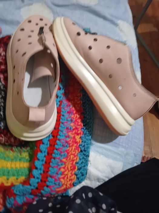 Спортно елегантни обувки