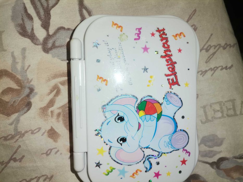 Детски образователен лаптоп