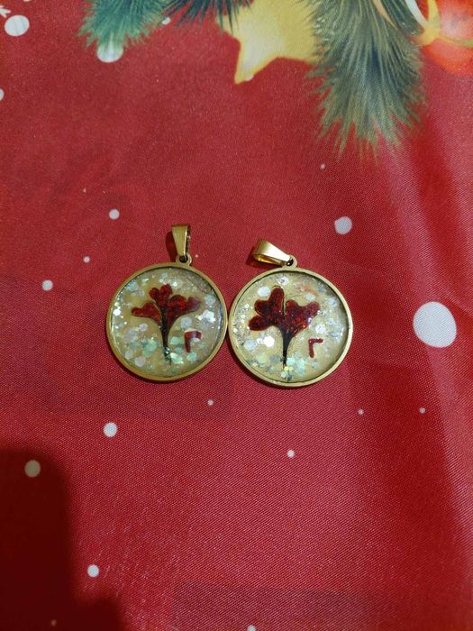 Специален медальон .