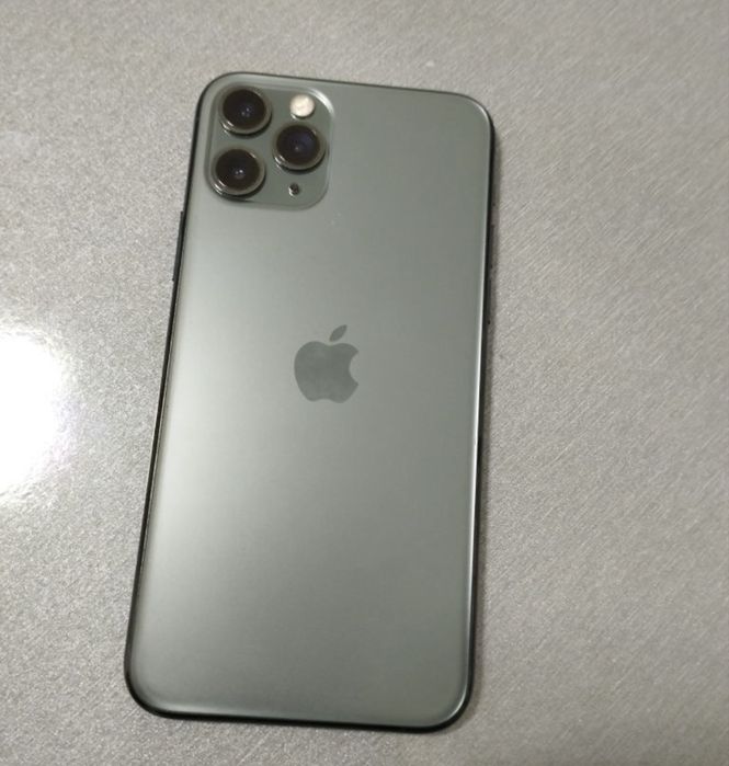 айфон 11 про 64 Гб идеал 72 ёмкост радной