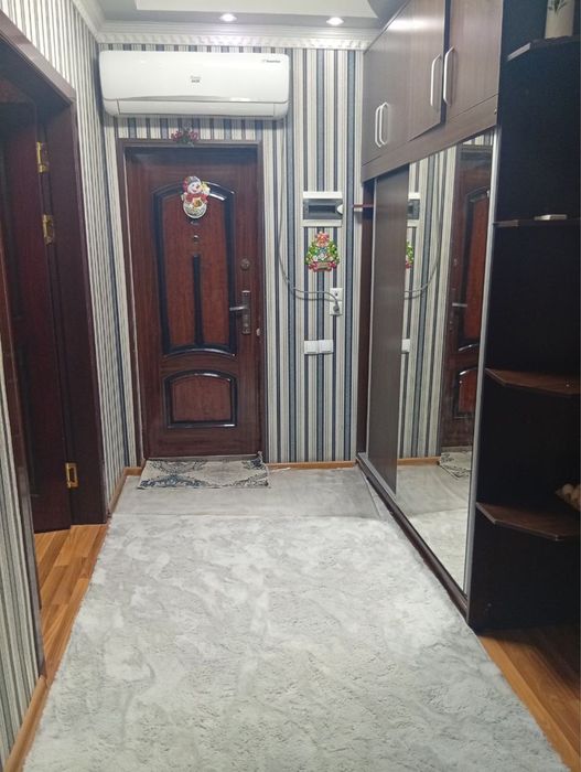 Sergeli 4 32 5-etaj 3 xona 4 xona qlingan kvartira