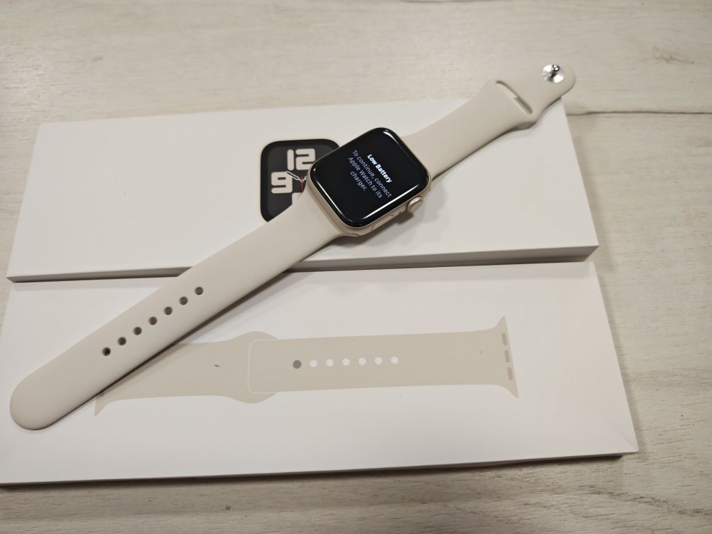 Apple Watch SE 2 V3 44mm Гаранция