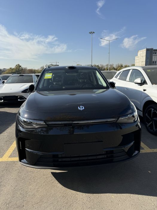 Leapmotor C16 Restyling  Hybrid Full