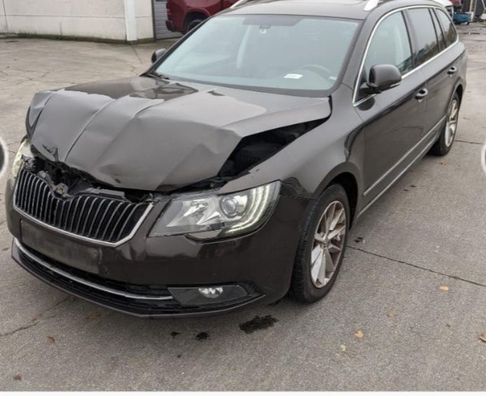 Skoda Superb 2 Fl 2015 139.000 km 1.6tdi