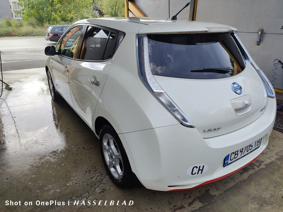 Nissan Leaf 50 Kw пробег 400 км нова батерия electric eco zero emissio