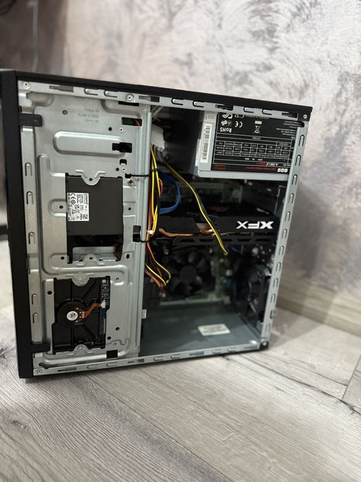 PC Light Gaming – i7 + RX 580 –